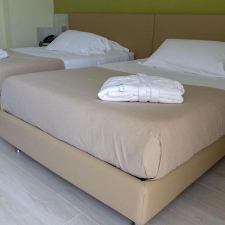 Hotel San Crispino Morrovalle المظهر الخارجي الصورة