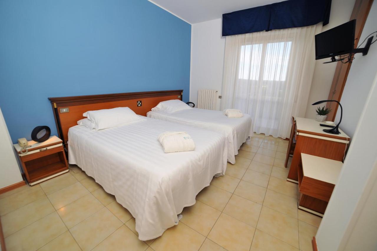 Hotel San Crispino Morrovalle المظهر الخارجي الصورة
