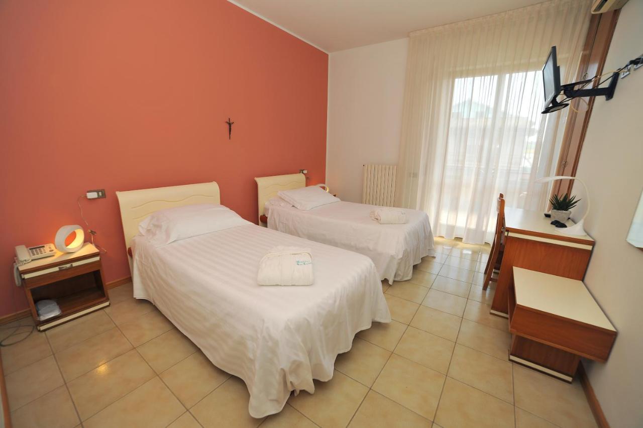 Hotel San Crispino Morrovalle المظهر الخارجي الصورة
