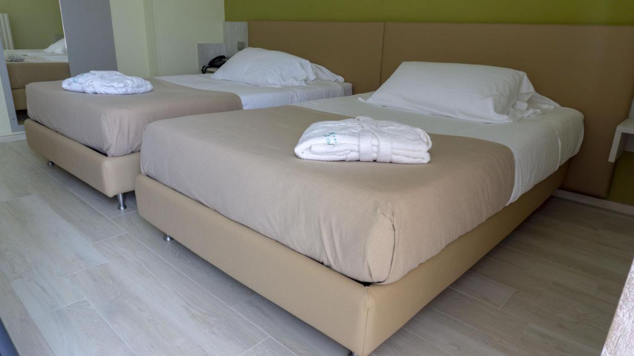 Hotel San Crispino Morrovalle المظهر الخارجي الصورة